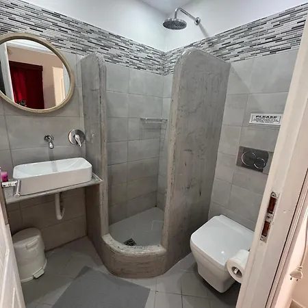 Two Bedroom Incl Car And Breakfast * פריסה